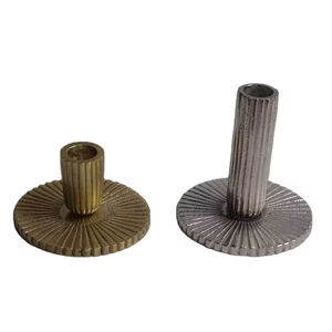 Décoration de mariage en métal de qualité supérieure pour la maison, l'hôtel, le restaurant et le bureau Dernier design unique Meilleurs bougeoirs Articles faits à la main - Product Image 1