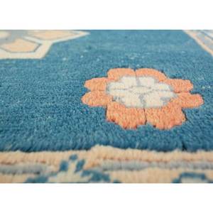 Tapis en laine noué à la main Nuray Classic Blue, motif rectangulaire médaillon, design puzzle et losanges pour la maison et les adolescents, modèle Pae-272 - Product Image 3