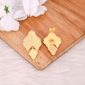 New Arrival Hot Girls Fashion Earring Handcrafted Brass Dull Gold Plated Plain Jewelry Stud Earring Wedding Fashion Earrings - Product Image 4