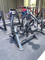 Machine à ramer T-Bar commerciale à charge libre, avec cadre en tube ovale plat en acier de 3 mm, finition peinture automobile, pour entraînement dorsal, usage en salle de sport
