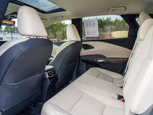 Lexus RX 350 d'occasion 2024 - Product Image 2