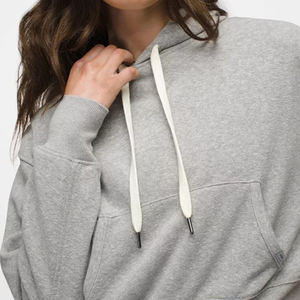 High Street Service femmes haut court à capuche tenue décontractée recadrée vêtements d'extérieur à la mode sweat à capuche pour femme - Product Image 2