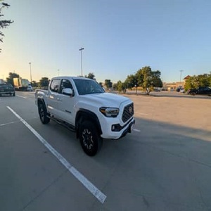 TRD ออฟโรด ดับเบิ้ลแค็บ 4x4 ปี 2022 ไฟหน้า LED สีขาว ยาง R21 เทอร์โบไฟฟ้า เกียร์อัตโนมัติ - Product Image 3