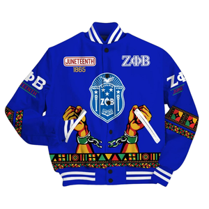 Chaqueta Universitaria Bordada en Azul y Blanco de la Hermandad Zeta Phi Beta 1920, Estilo Fundadores con Parche de Chenilla ZPB, para Invierno - Product Image 4