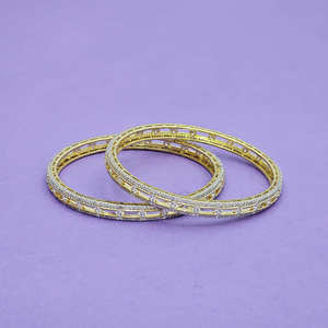 Compre brazaletes clásicos de CZ de calidad de exportación hechos a mano con revestimiento de 2 tonos - Product Image 1