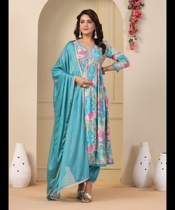 Conjunto personalizado de dos piezas, faldas, venta al por mayor en línea, proveedor, compra a granel, ropa de mujer, vestidos elegantes informales sexis a la moda - Product Image 5