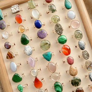 Vente en gros de bagues fines en argent sterling 925 fabriquées à la main avec cabochon de pierres précieuses naturelles - Product Image 1