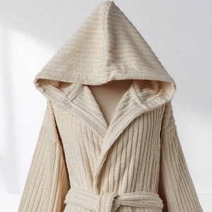 Peignoir turc à pompons, rayures naturelles, à capuche, 100% coton - Product Image 2