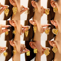 Boucles d'oreilles pendantes H2 Jewelry D0005 en acier inoxydable plaqué or, design géométrique, luxe discret, cadeau