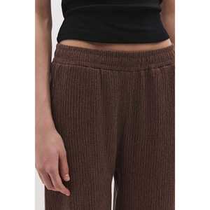 Pantalones Casuales Texturizados 100% Poliéster Corte Regular Largo Medio Logotipo Frontal - Product Image 2