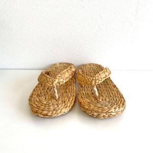 Chanclas personalizadas hechas a mano de jacinto de agua, chanclas de mejor diseñador del fabricante superior OEM - Product Image 2