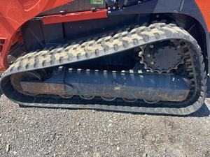 Kubota รถตักดินตีนตะขาบที่มีประสิทธิภาพ SVL97-2ใส่สบายมีความมั่นใจในงานที่หนักหน่วง Engine AS Core Component - Product Image 4