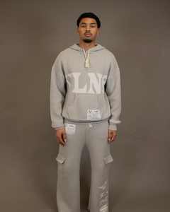 Pantalones de chándal acampanados apilados de felpa francesa personalizados de fabricante para hombre, pantalones holgados de pierna recta ancha, serigrafía de diamantes de imitación - Product Image 5