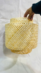 Pantalla de lámpara de ratán estilo Midcentury para decoración del hogar, luz colgante de cuerpo de hierro o lámparas de pie para sala de estar - Product Image 4