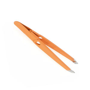 Pince à épiler pour sourcils en acier à haute teneur en carbone, pointe inclinée, plane, poignée antidérapante, revêtement orange - Product Image 1
