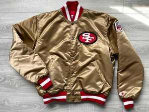 เสื้อแจ็คเก็ตวาร์ซิตี้ผู้ชายแบบลำลองสั่งทำพิเศษ คอตั้ง คุณภาพพรีเมียม มีให้เลือกหลายสี - Product Image 6