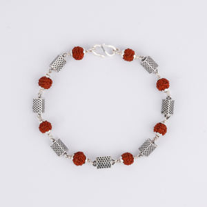 Elegant Women's Fine Jewelry <b>Set</b> Includes Radiant <b>Bracelets</b> & Classic <b>Necklaces</b> Timeless Accessories for Special Occasions - Product Image 1