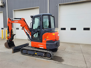 UTILISÉ pour KX033-4 EXCAVATRICE SUR CHENILLES pour TERRE MOUVEMENT CONSTRUCTION avec pour MOTEUR POMPE MOTEUR BOÎTE DE VITESSES PLC - Product Image 6