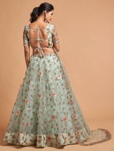 Exclusif Nouveau Designer Firoji Couleur Moderne Indien Lehenga Choli Blouse Doux Sari Lourd Net Séquence Broderie Mariages Fêtes - Product Image 4