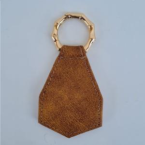 หมวกแฟชั่นกระเป๋าหมวกคลิปเดินทาง PU คลิปหนีบหมวกคลิปหนีบหมวกอเนกประสงค์สำหรับกระเป๋าเดินทางคลิปแม่เหล็กหนัง PU - Product Image 1