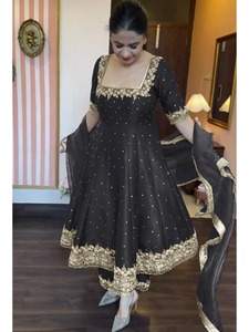 Ropa Islámica estilo Dhotis para mujeres en turco de talla grande con abaya vaquera moderna y caftán Hijabs para ropa elegante - Product Image 5