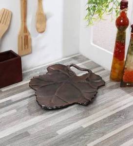 Elegant Leaf Serving <b>Tray</b> Aluminum Leaf Design Decorative Metal Platter Perfect for Home Kitchen <b>Table</b> Decor Supplies - Product Image 4