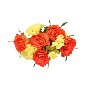 Flower Bouquet Kenyan Fresh Cut Flowers Roses Yellow Spray Carnations Bouquet Retail Flowers Wholesale Supplier Fresh Bunch