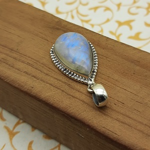 Colgante y dijes finos de Plata de Ley 925 hechos a mano, collar de ajuste de bisel de piedra lunar arcoíris Natural, joyería con incrustaciones ovaladas - Product Image 3