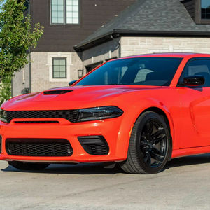 Charger Scat Pack Widebody 2023 ~600 Millas, Motor Hemi V8 de 6.4 Litros, Color Go Mango, Mayormente sin Modificaciones - Product Image 1