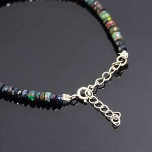 กำไลข้อมือลูกปัดพลอยโอปอลเอธิโอเปียสีดำกำไลข้อมือเงินโอปอลไฟทำด้วยมือเครื่องประดับแบบปรับได้สำหรับเป็นของขวัญผู้หญิง - Product Image 5