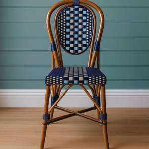 Chaise de salle à manger en rotin tissée à la main, exclusive, confortable et durable, mobilier d'extérieur de luxe pour villas, parcs, salons, ensembles de jardin - Product Image 1