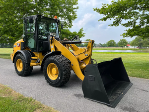 Chargeuse-pelleteuse Cat420F d'occasion 2022 avec moteur principal Caterpillar 908M, vente de chargeuse sur pneus Caterpillar 432F, chargeuse-pelleteuse sur chenilles - Product Image 2