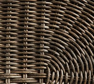 เสื่อหวายธรรมชาติที่สง่างาม | ทำด้วยมือในเวียดนามเหมาะสำหรับรับประทานอาหารปาร์ตี้และตกแต่งบ้าน - Product Image 3