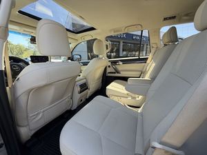 CLEAN 2022 Lexus GX 460 Luxury AWD Conduite à gauche Norme Euro IV 50001-75000 Miles 6 places - Product Image 2