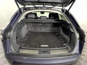 Usado 2024 Land Rover Range Rover Velar P250 Dynamic SE - Product Image 3