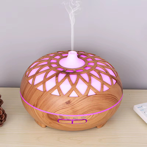 New Arrival Christmas Gift Round Humidifier Aroma <b>Diffuser</b> Cool Mist Air Humidifier Portable Desktop Essential Oil <b>Diffuser</b> - Product Image 2