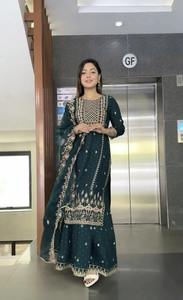 Nouveau designer vêtements de soirée les plus vendus Top Palazzo et Dupatta Set Sharara Costumes avec broderie disponibles pour l'exportation - Product Image 3