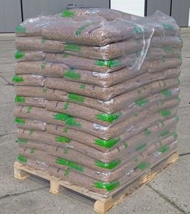 Granulés de bois de pin ENplus A1, 1 % de cendres, 10 % d'humidité, approvisionnement en vrac pour le chauffage commercial - Product Image 4