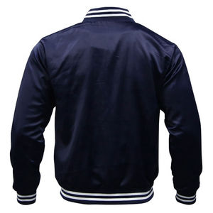 Chaqueta Bomber de Lona Personalizada OEM Unisex de Alta Calidad, Chaqueta de Béisbol para Hombre, Bolsillo Frontal, Color Liso, para el Mes del Orgullo - Product Image 3