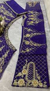 Tenue de festival de mariage ethnique indien Premium Faux Georgette Bridal Lehenga Choli avec broderie lourde et détails à paillettes - Product Image 5