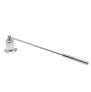 Bâton d'extinction de bougie à long manche en métal de qualité supérieure Design élégant fabriqué à la main pour un usage domestique - Product Image 1
