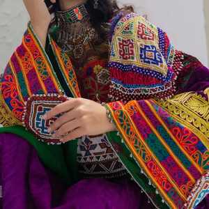 2025 últimos diseños vestido afgano mujeres precio al por mayor hecho a mano estilo Banjara afgano Kuchi Tribal vestidos Vintage para mujeres - Product Image 6