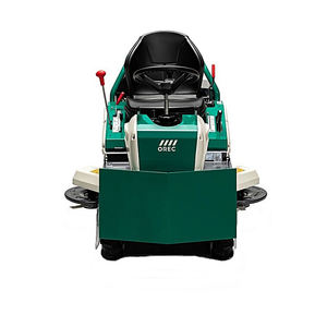 Tondeuse à fléaux à pont avec action de coupe agressive et châssis compact pour manœuvrer dans une brosse dense - Product Image 1