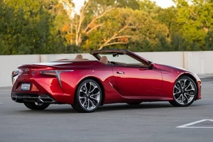 LHD / RHD 2022 Lexus LC 500 Convertible ระยะทาง 10 พันไมล์, เครื่องยนต์ 5.0L V8, ชุดแต่ง Touring Package, สีอินฟราเรดโอเวอร์โทสต์คาราเมล - Product Image 3