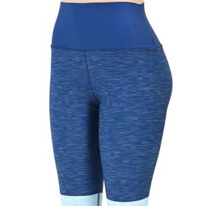 Leggings pour femmes, taille haute, unis, respirants, légers, à séchage rapide, pantalons de yoga, vêtements de sport en polyester personnalisés OEM - Product Image 5