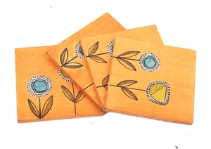 Juego de posavasos de madera naranja de cuatro posavasos de madera natural para beber vasos protección de mesa - Product Image 2