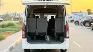 Toyota Hiace d'occasion, conduite à gauche/droite, 2019 - Product Image 4