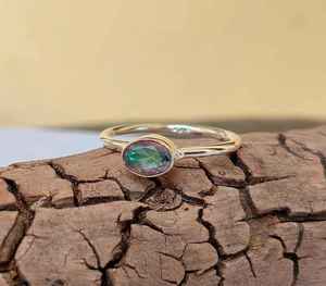 Bague topaze mystique unique en argent 925 petite bague en pierres précieuses naturelles faite à la main Boho Style minimaliste cadeau bijoux pour femmes - Product Image 4
