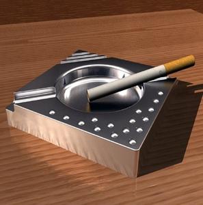 Cendrier en métal argenté au design étonnant avec empreinte digitale noire ombrée sur mesure, idéal pour la maison, les restaurants, les bars et les fournitures de bureau. - Product Image 2