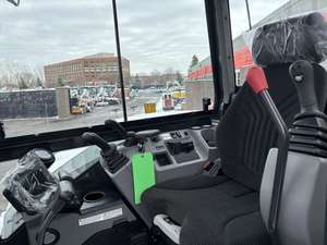 2022 pour pelle compacte E88 T4 R2 avec composants de moteur et de roulement 12 tonnes 40HP - Product Image 5